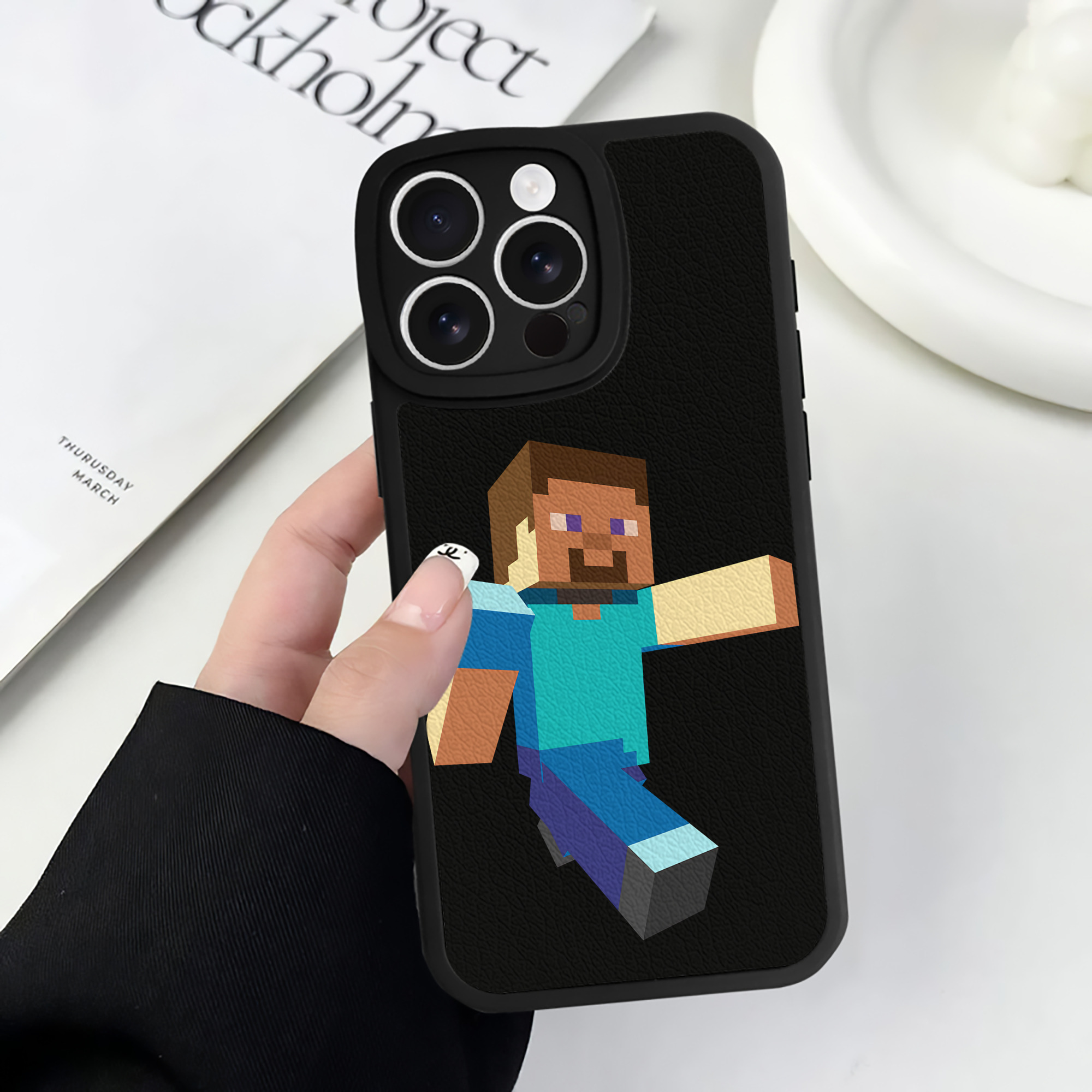 （画像用） マインクラフト ブロックの世界 Minecraft MC Block world 【iPhone 16シリーズ対応】シリコンスマホケース（レザー調） 材質：シリコン